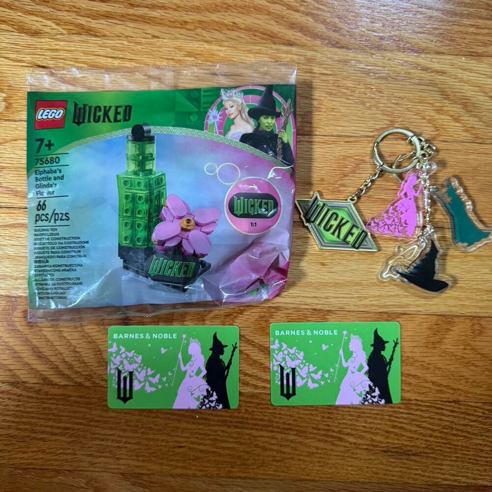 RARE wicked movie Ariana Grande bundle lego and keychain